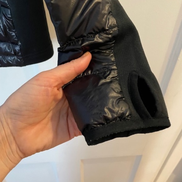 Canada Goose Women’s HyBridge Lite Down Hoody Jacket Puffer Black Medium - Picture 6 of 10